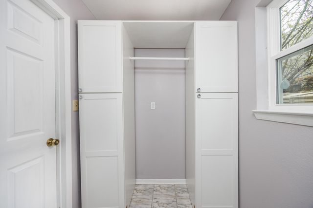 439 Waterway Lane, Fort Walton Beach, FL 32547