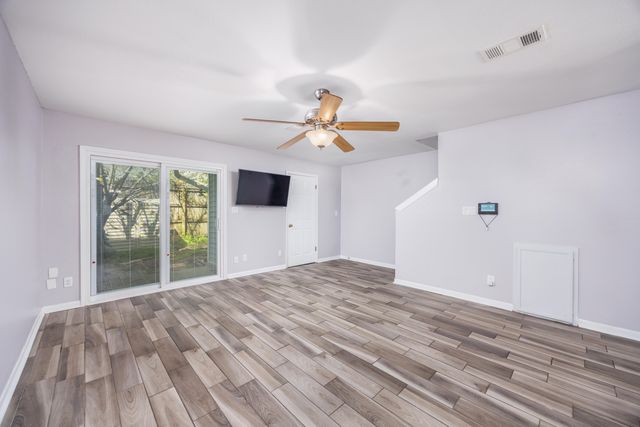 439 Waterway Lane, Fort Walton Beach, FL 32547