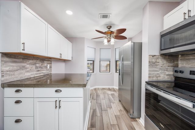 439 Waterway Lane, Fort Walton Beach, FL 32547