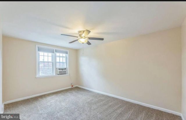 2864 CUSHING RD, Camden, NJ 08104