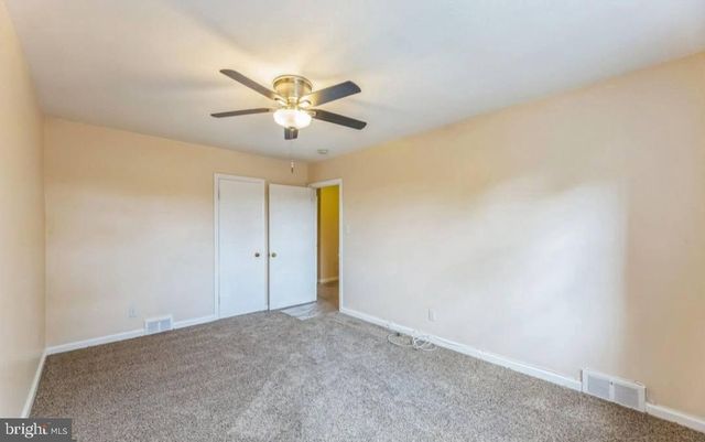 2864 CUSHING RD, Camden, NJ 08104