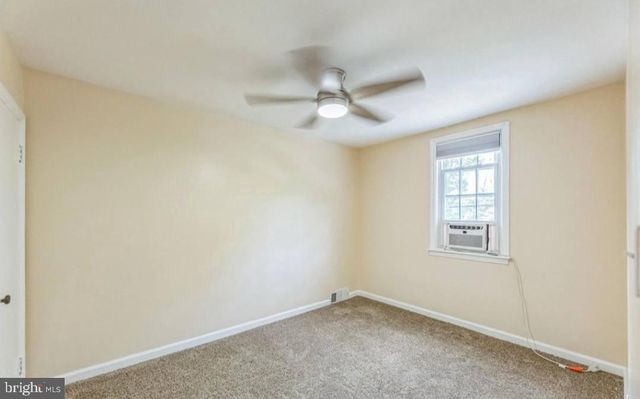 2864 CUSHING RD, Camden, NJ 08104