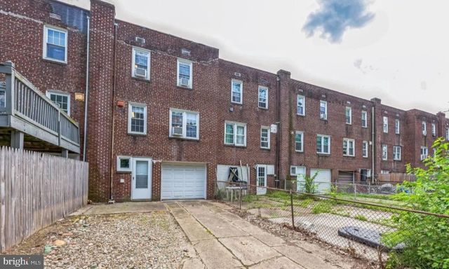 2864 CUSHING RD, Camden, NJ 08104