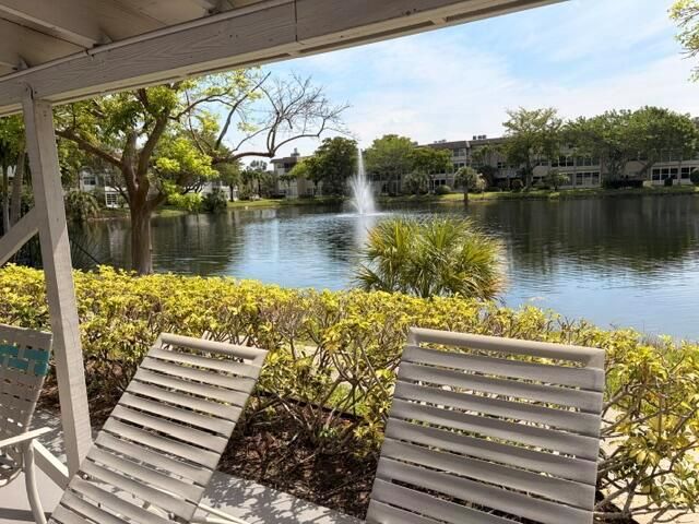 5103 NW 35th Street 401, Lauderdale Lakes, FL 33319
