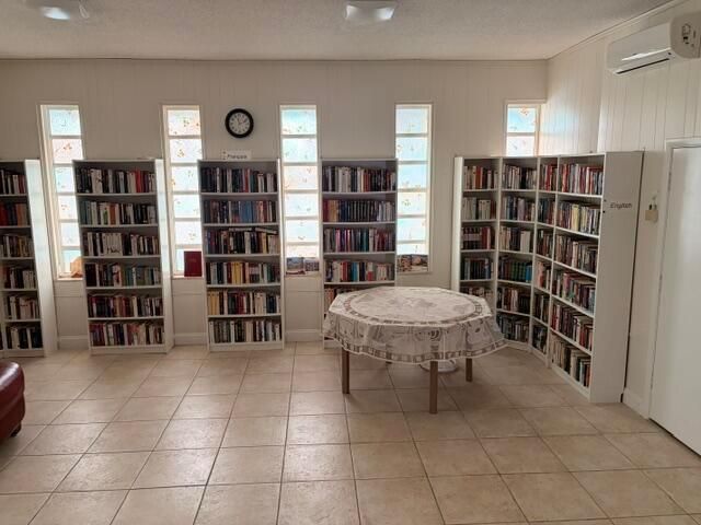 5103 NW 35th Street 401, Lauderdale Lakes, FL 33319