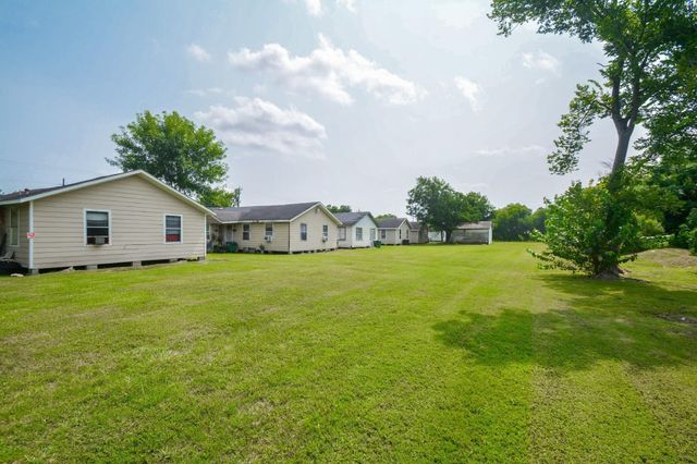 6010 Collingsworth 2, Houston, TX 77026