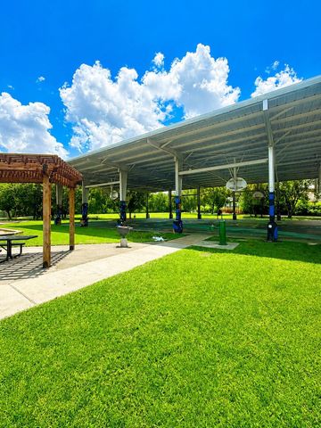6010 Collingsworth 2, Houston, TX 77026
