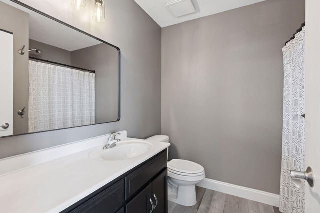 932 Farmers Ridge Trail, Belle Plaine, MN 56011