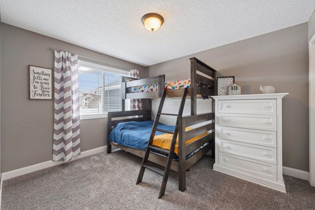 932 Farmers Ridge Trail, Belle Plaine, MN 56011