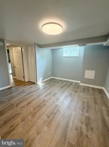 113 S GORDON ST, Alexandria, VA 22304
