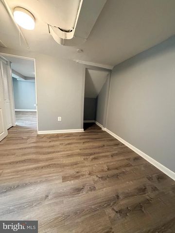 113 S GORDON ST, Alexandria, VA 22304