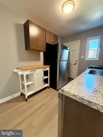 113 S GORDON ST, Alexandria, VA 22304
