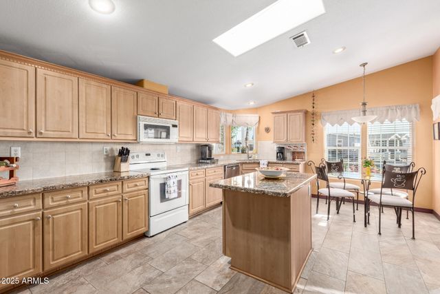 11201 N EL MIRAGE Road F16, El Mirage, AZ 85335