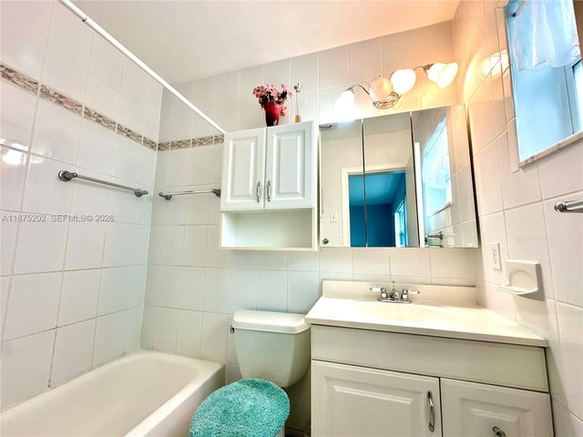 5300 Washington Street A139, Hollywood, FL 33021