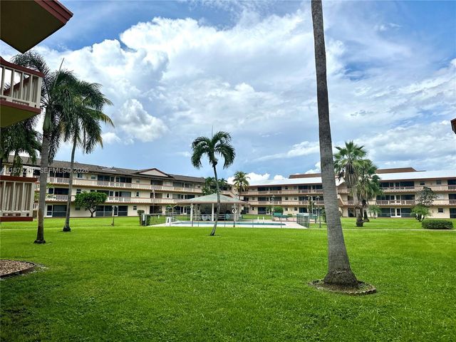 5300 Washington Street A139, Hollywood, FL 33021