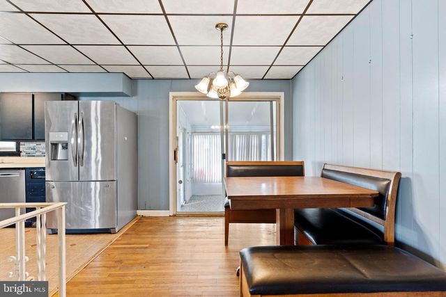 16 NISSLEY DR, Middletown, PA 17057