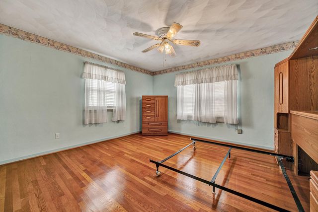 7633 Deer Branch RD, Roanoke, VA 24019