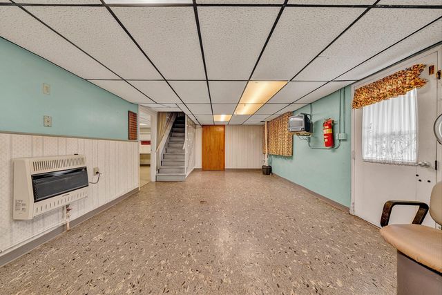 7633 Deer Branch RD, Roanoke, VA 24019