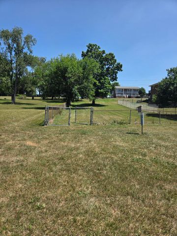 7633 Deer Branch RD, Roanoke, VA 24019