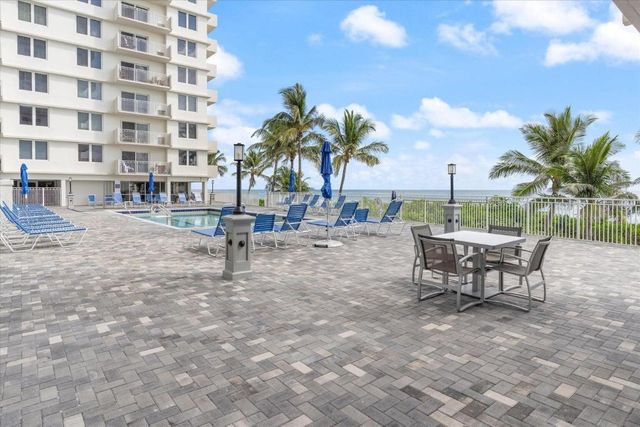 3215 S Ocean Boulevard 303, Highland Beach, FL 33487