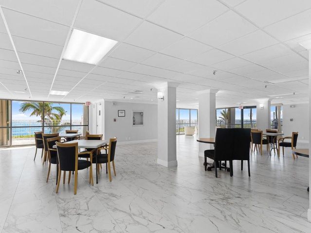 3215 S Ocean Boulevard 303, Highland Beach, FL 33487