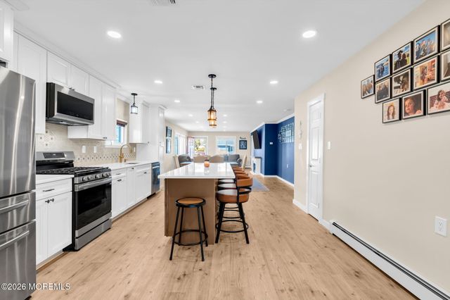 61 Falmouth Street, Toms River, NJ 08757