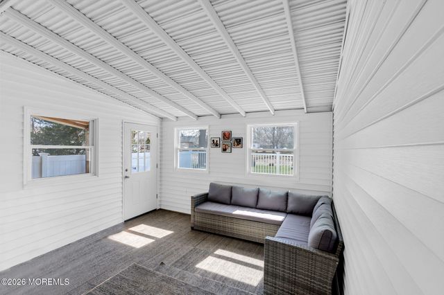 61 Falmouth Street, Toms River, NJ 08757