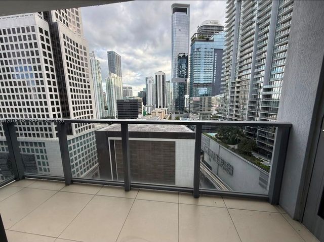 31 SE 6th Street 2407, Miami, FL 33131