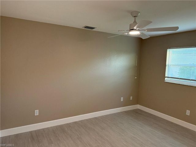 11574 Royal Tee CIR, Cape Coral, FL 33991