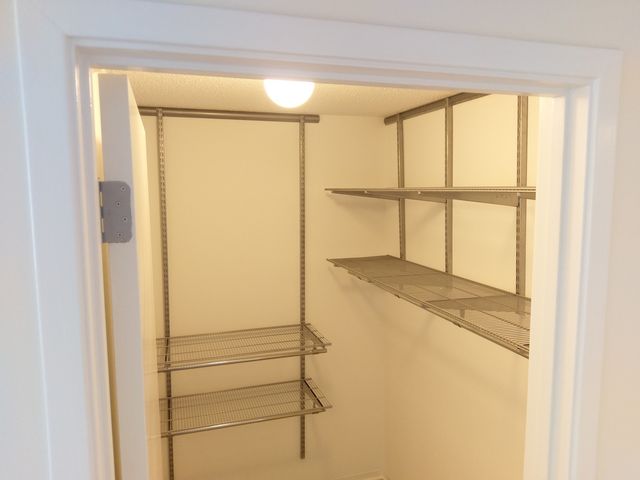545 N Dearborn Street 2102, Chicago, IL 60654
