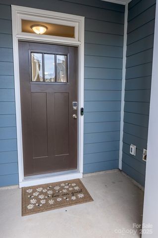 10211 Glenmere Creek Circle, Charlotte, NC 28262