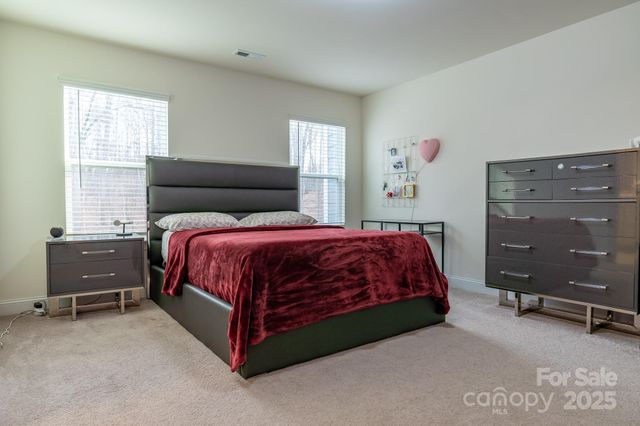 10211 Glenmere Creek Circle, Charlotte, NC 28262