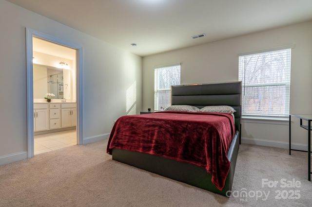 10211 Glenmere Creek Circle, Charlotte, NC 28262