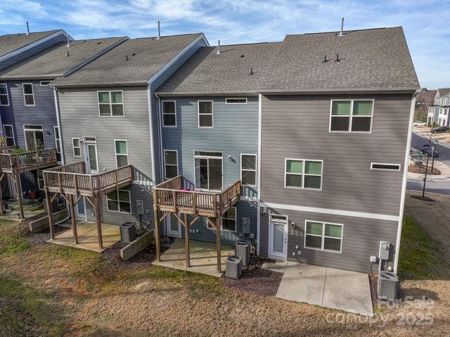 10211 Glenmere Creek Circle, Charlotte, NC 28262