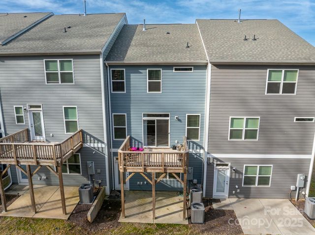 10211 Glenmere Creek Circle, Charlotte, NC 28262