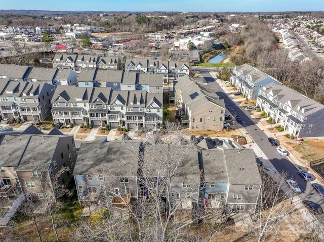 10211 Glenmere Creek Circle, Charlotte, NC 28262