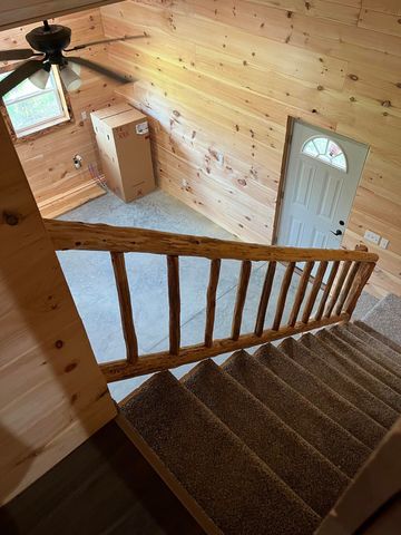 2748 Damron Creek Road, Russell Springs, KY 42642