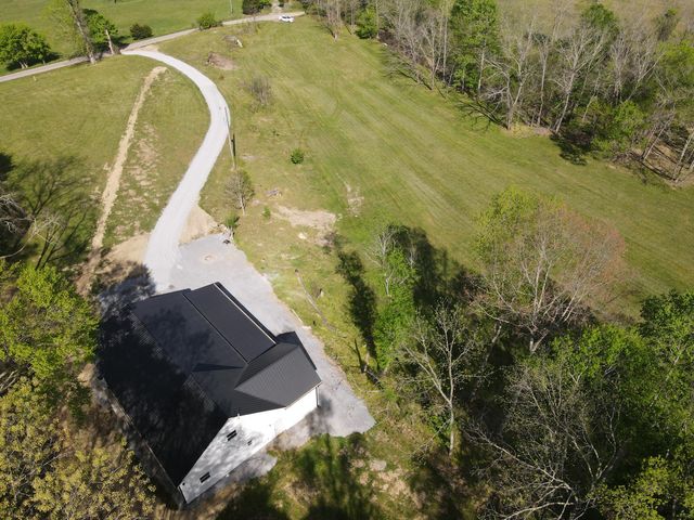 2748 Damron Creek Road, Russell Springs, KY 42642