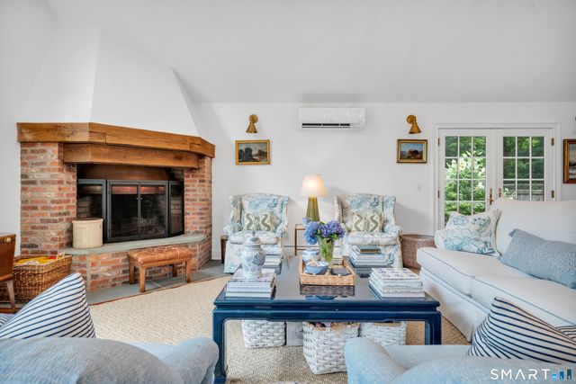 5 Coughlin Road, Killingworth, CT 06419
