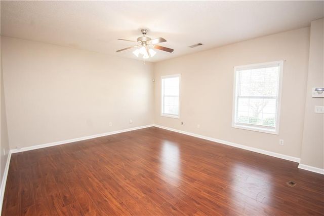 821 Commerce Boulevard, Riverdale, GA 30296