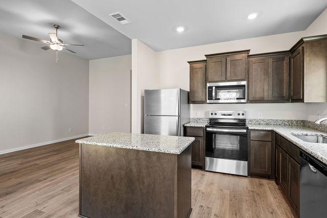 6324 Crosswood Lane, Dallas, TX 75241