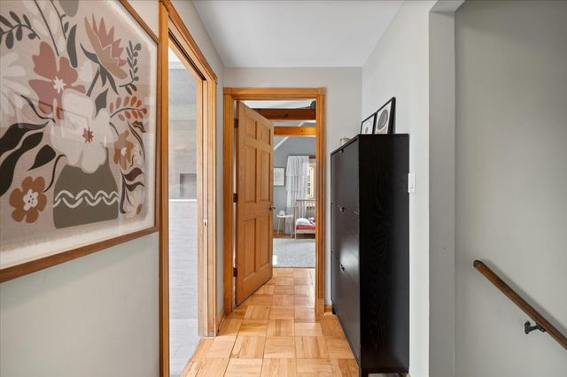 7457 W Ardmore Avenue, Chicago, IL 60631