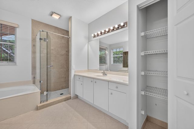 1169 Peregrine Way, Weston, FL 33327