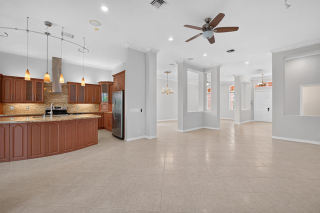 1169 Peregrine Way, Weston, FL 33327