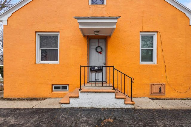 1463 EASTMAN AVENUE, Green Bay, WI 54302