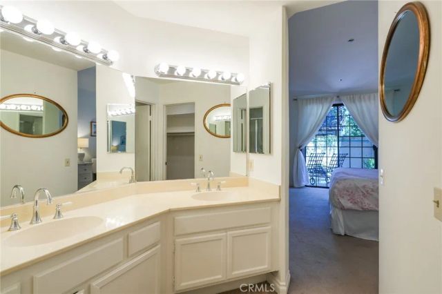 235 S Holliston 114, Pasadena, CA 91106