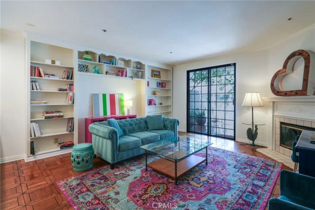 235 S Holliston 114, Pasadena, CA 91106