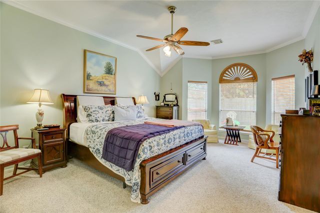 9407 Oratorio Court, Houston, TX 77040