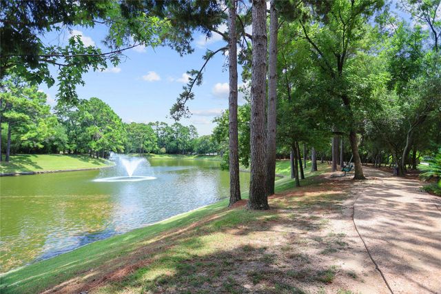 9407 Oratorio Court, Houston, TX 77040