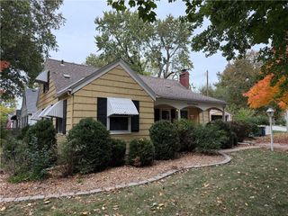 4126 Elledge Drive, Roeland Park, KS 66205